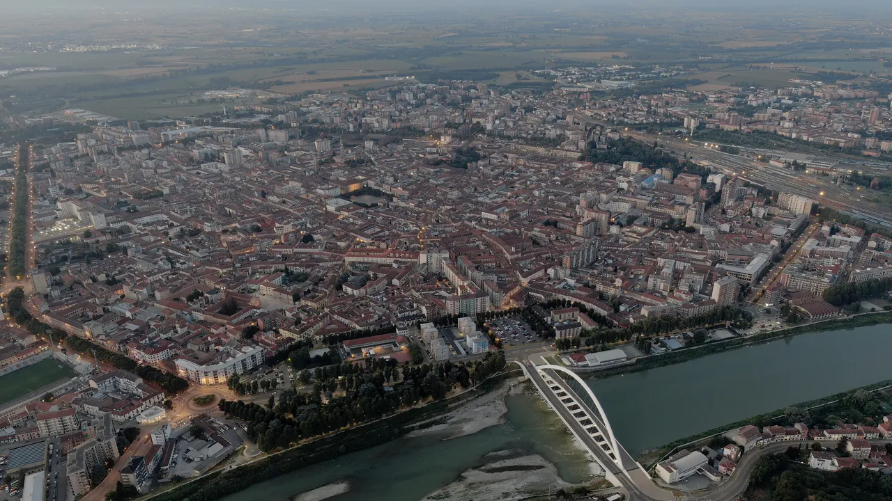 Alessandria: SL rifornisce saloni in tutta la provincia