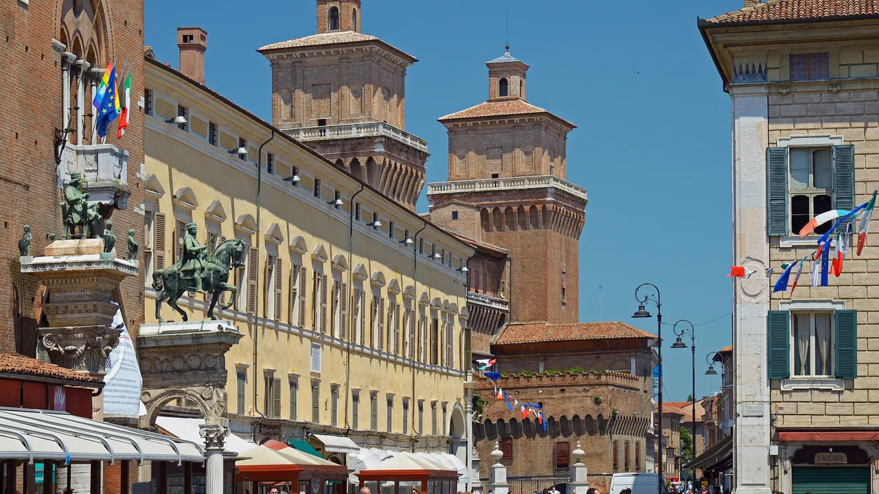 Ferrara: SL rifornisce saloni in tutta la provincia